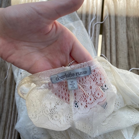 Cover - Picture 2 of 4